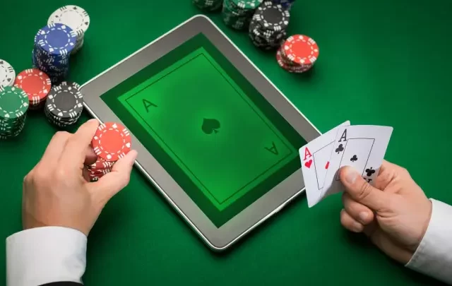 The Pros and Cons of Online Casino Gambling